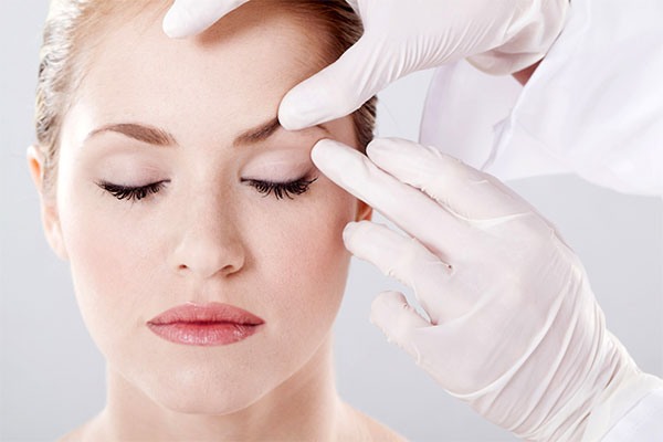 Blepharoplasty - what is it, how it goes, before and after photos