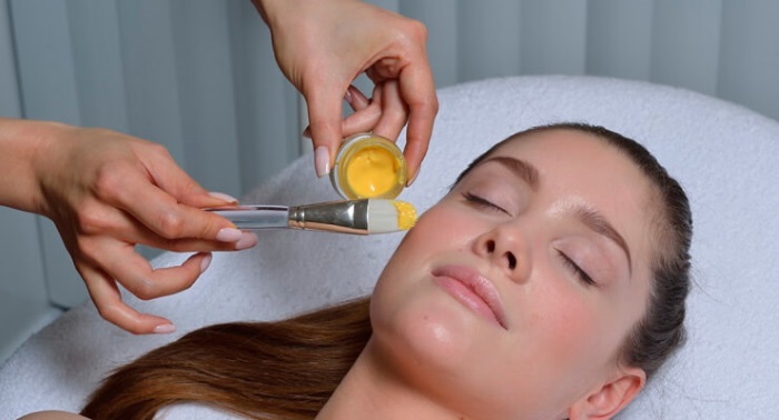 Gelbes Peeling, Retinoic - was ist das, wie macht man das zu Hause?