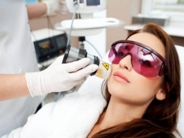 Fractional rejuvenation - what is it, the pros and cons for facial skin, reviews