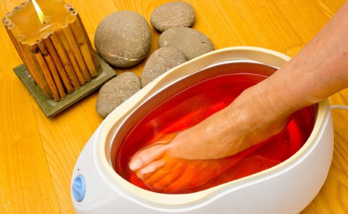 Paraffin. What is paraffin therapy for hands, feet, face used for? Cosmetically liquid, cold paraffin, baths