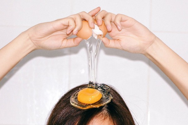 Moisturizing masks for dry hair. Recipes for dry and brittle ends