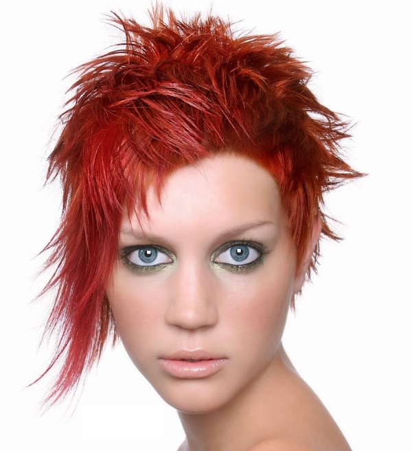 Fashionable asymmetrical haircuts for short hair. New items 2020, photo, front and back views