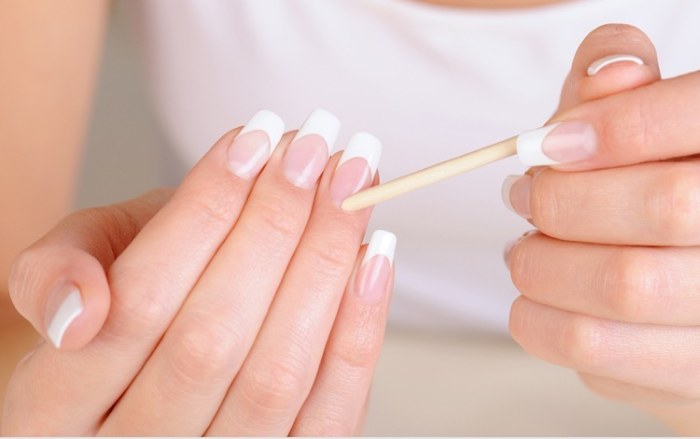 Bella manicure a casa. Idee per una manicure alla moda, semplice e originale: istruzioni passo passo con una foto