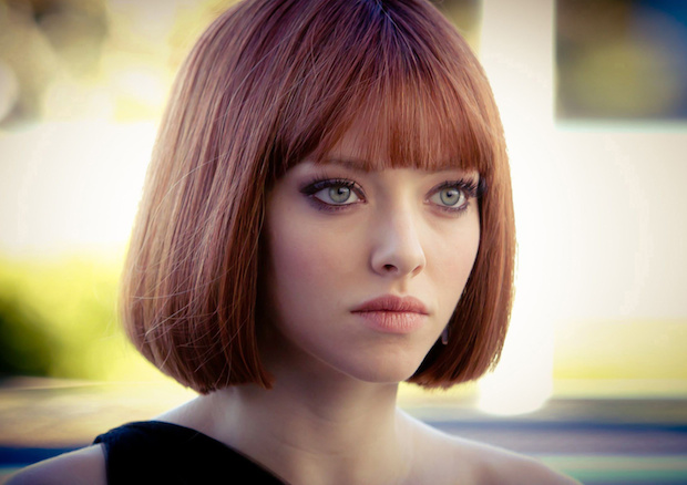 Fashionable bangs 2020 for medium hair - photos of new products and trends