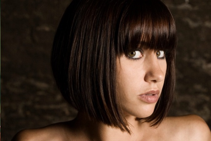 Fashionable bangs 2020 for medium hair - photos of new products and trends