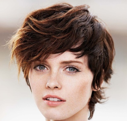 Fashionable hairstyles for short hair. Photo, how to do it yourself step by step