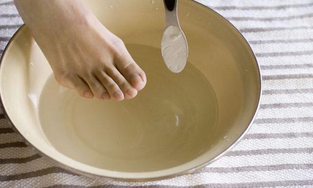 Calluses on the legs - how to treat at home with folk remedies, ointments, creams, plaster