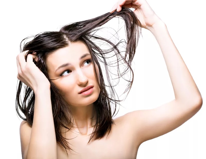 Anti-dandruff shampoos. A list of the most effective remedies for the treatment of hair and scalp in women, men and children.