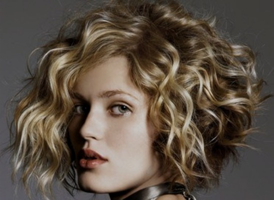 Evening hairstyles for short hair. Beautiful new items 2020, photo. How to do it yourself at home