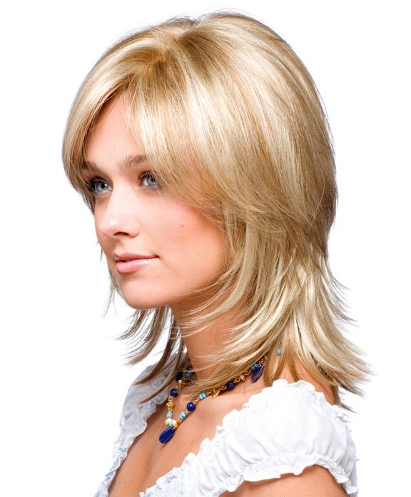 Women's haircuts for medium hair length. Photos, titles, front and back views