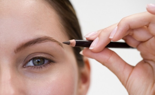 How to properly paint eyebrows with a pencil. Instruction with photo and video