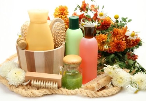 How to make your own shampoo at home. Recipes from nettle, soap nuts, ash, laundry and baby soap, eggs, cocoa