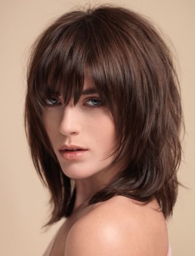 Cascade for short hair. Photo haircuts front and back, with bangs and without, styling for a round, oval, square face