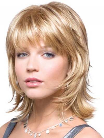 Cascade for short hair. Photo haircuts front and back, with bangs and without, styling for a round, oval, square face