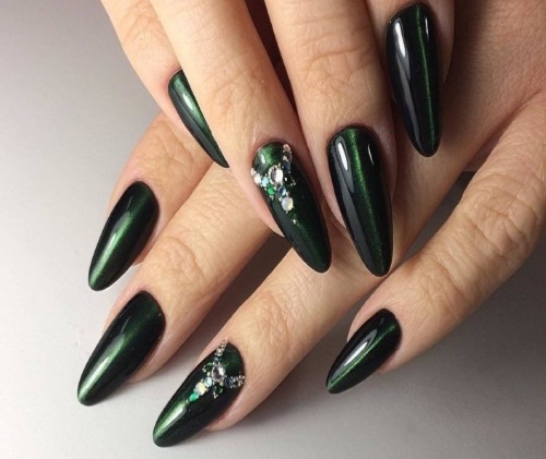 Manicure Cat's Eye. Idee di design per unghie corte e lunghe. Istruzioni passo passo con foto