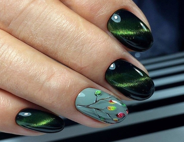 Manicure Cat's Eye. Design ideas for short and long nails. Step by step instructions with photo