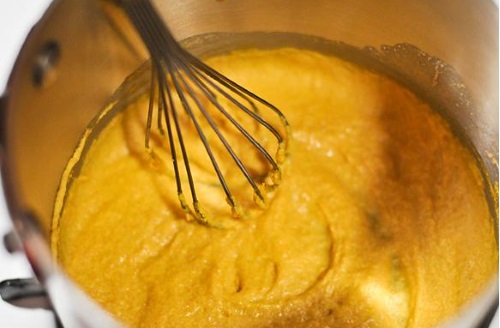 Dry mustard hair masks. Recipes for hair growth and hair loss, with oils, sugar, vitamins