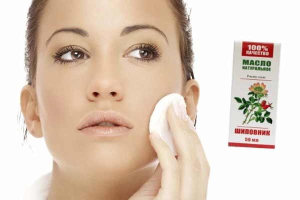 Rosehip oil for the face against wrinkles and age spots. Benefits and rules of use