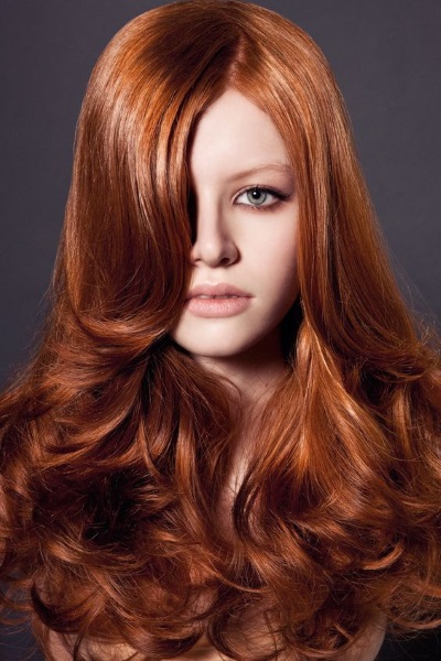 Fashionable coloring 2020 for medium hair. Photos and instructions for step-by-step staining for girls