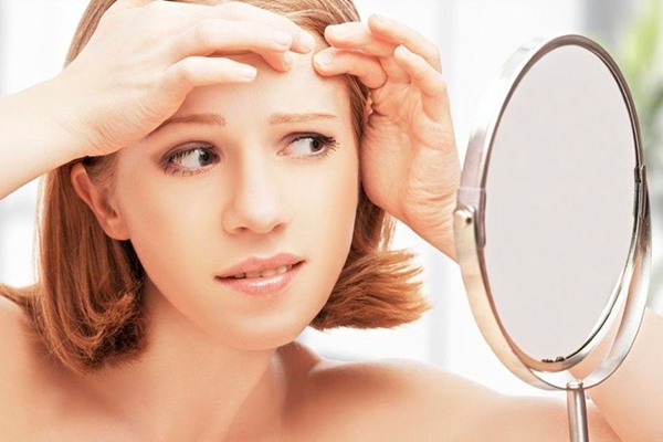 Subcutaneous acne on the face.Reasons how to get rid. Fast treatment with folk remedies, ointments, medicines at home