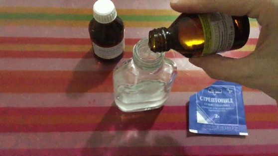 Talker for acne. Recipes with chloramphenicol, salicylic acid, calendula tincture, streptocide