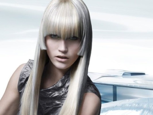 Bangs 2020 for medium hair: oblique, torn, beautiful, short, cascade, asymmetry. Fashion trends with photos