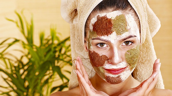 Face masks with olive oil. The best recipes with honey, egg, lemon, oil for wrinkles, dryness and flaking