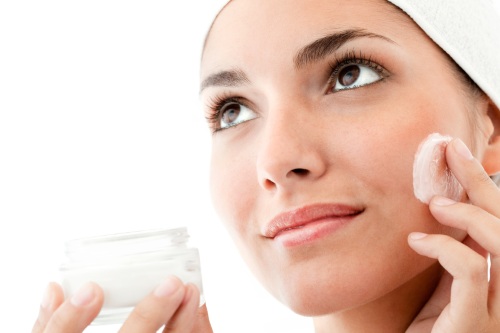 Skin care after face peeling: laser, chemical, fruit, glycolic, hardware, retinol, Jessner, yellow, TCA, bodyag, salicylic acid