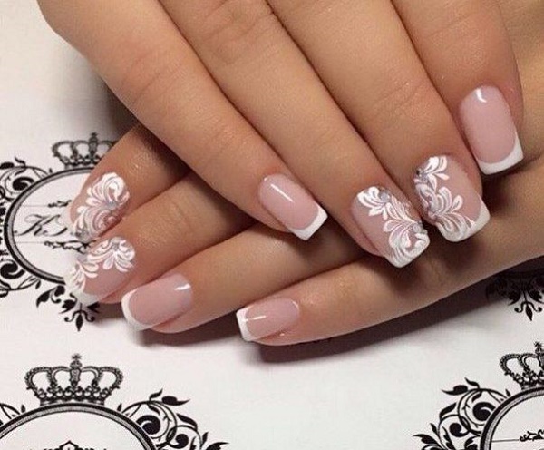 French on the nails. Photo 2020, new items: white gel polish with a pattern, beautiful ombre, gradient, shellac geometry