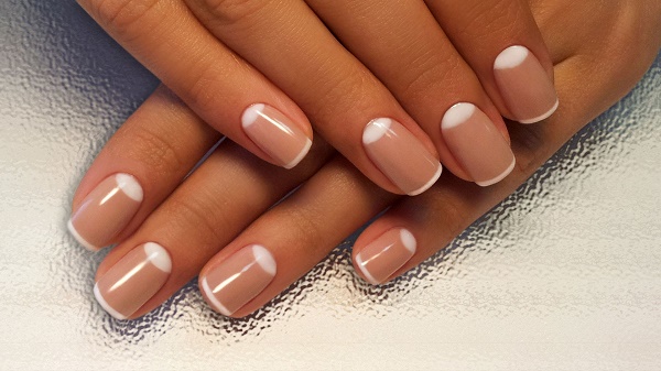 French on the nails. Photo 2020, new items: white gel polish with a pattern, beautiful ombre, gradient, shellac geometry