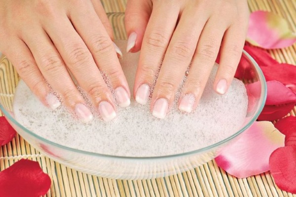 How to strengthen nails so that they do not exfoliate and do not break at home The reason for fragility, how to treat