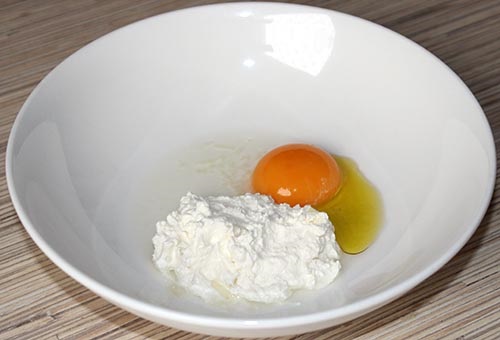 Haarwuchsmaske mit rotem Pfeffer. Rezept für die Verwendung zu Hause mit Zimt und Klettenöl