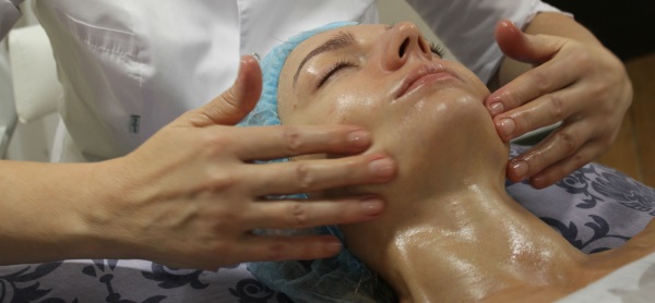 Anti-wrinkle facial massage: Japanese Become 10 years younger, Tibetan, Chinese, Zogan, acupressure to tighten the oval