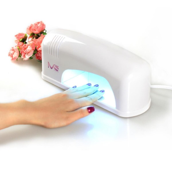 Smalto gel opaco per unghie corte. Tecnica, foto, design, come fare una manicure a casa