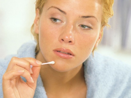 Ointments for acne on the face are inexpensive and effective. List, how to apply, prices