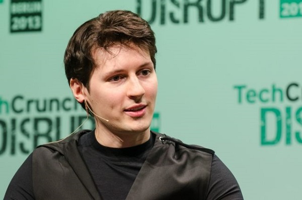 Pavel Durov. Foto prima e dopo la chirurgia plastica. Come appariva il creatore di Vkontakte, biografia e vita personale