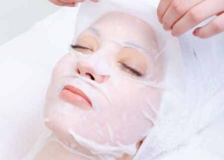 Professional face masks. Rating of the best: cleansing, alginate, with hyaluronic acid, botox effect, vitamins, tightening pores