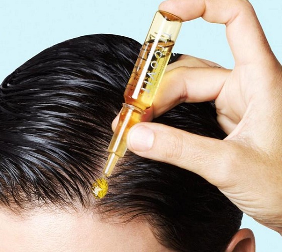 Capsule di vitamina E per capelli. Come usare in maschere, shampoo, risciacquo dei capelli, massaggio alla testa a casa