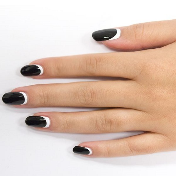 Manicure bianca. Foto, nuovo design 2020 per unghie corte e lunghe con sfregamento, pietre, scintillii, argento, oro, francese con motivo, strass