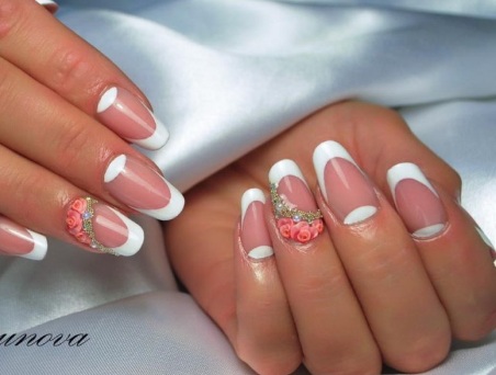 French on almond-shaped nails: new 2020. Design with rhinestones, sparkles, rubbing, gel polish pattern