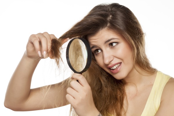 Maschere per capelli con olio di bardana. Ricette, regole per l'uso contro la caduta dei capelli e per la crescita