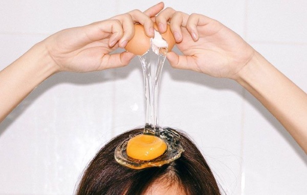 Maschere per capelli con olio di bardana. Ricette, regole per l'uso contro la caduta dei capelli e per la crescita