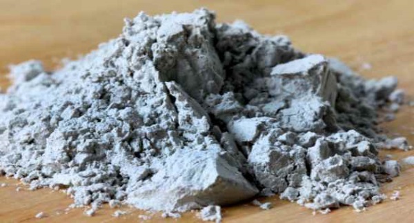 Blue clay face masks. Recipes for acne, wrinkles, blackheads, acne