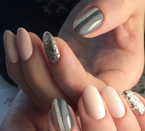 Almond-shaped nails. Fashion trends in design 2020, photo: pale, French, nude, ombre, with sparkles, rhinestones, rub