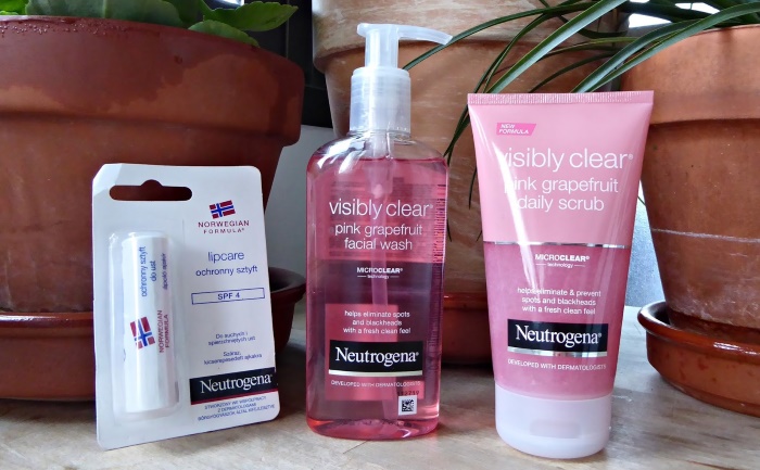 Kosmetik Neutrogena (Nitrojina): Creme für Hände, Nägel, Füße, Gesicht, Körpermilch, Lippenbalsam, hygienischer Lippenstift, Gel-Shampoo. Zusammensetzung, Formel, Eigenschaften, Preise und Bewertungen