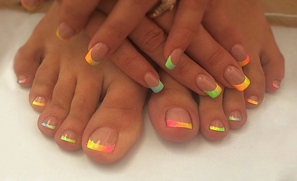 Fashion trends in pedicure 2020. Photos, current ideas and colors