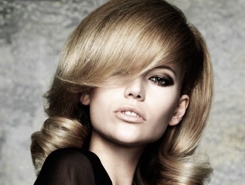 Ash-blonde hair color: Estelle paint, Garnier, Loreal, Igor, no ammonia, palette. How to achieve without redhead. A photo