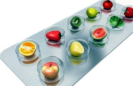 Multivitamine für Frauen nach 30, 40, 50, 60 Jahren, schwanger, stillend. Was ist besser, wie man günstig und effektiv wählt. Liste der Titel, Rezensionen