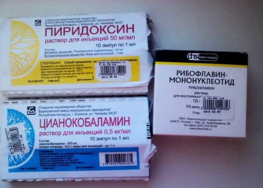 Vitamine per la caduta e la crescita dei capelli. Elenco di efficaci, poco costosi in farmacia, recensioni e prezzi. Come bere correttamente dopo il parto