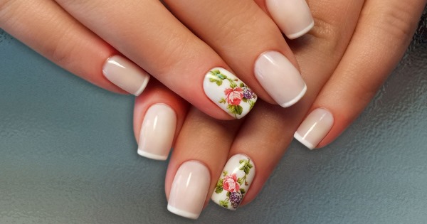 French manicure with a pattern. New 2020, the best ideas for long and short nails